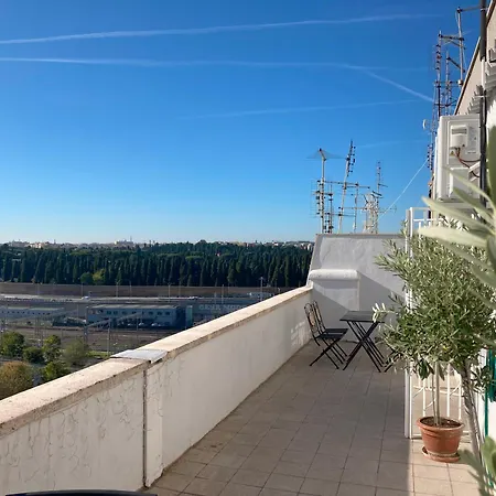Attico Panoramico Stazione Tiburtina Appartement